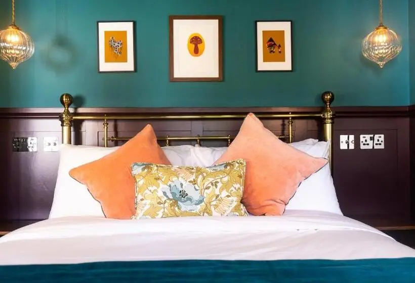 اتاق استاندارد با تخت بزرگ, The Queens Chew Magna