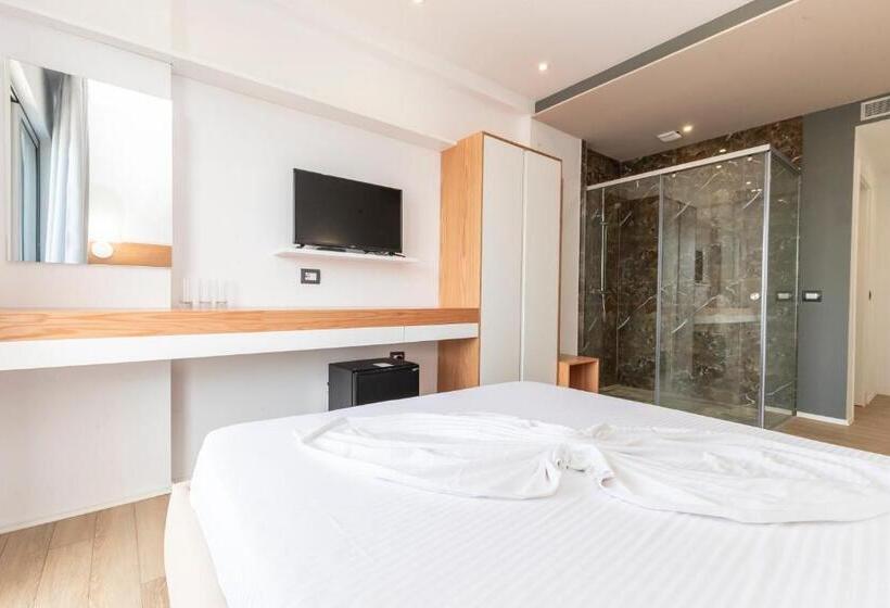 豪华海景房带阳台, Ventus