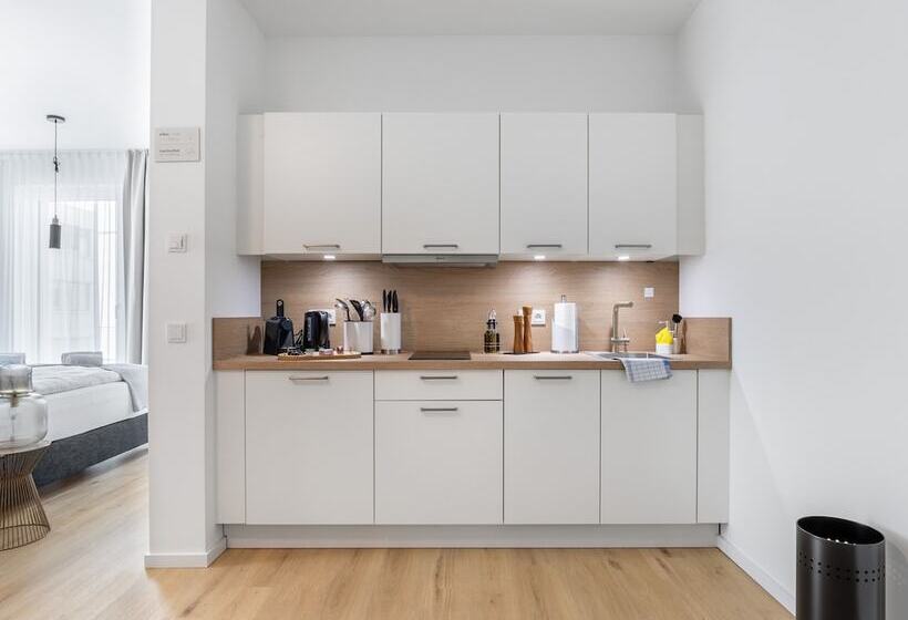 발코니가 있는 스위트, Limehome Gutersloh Eickhoffstraße