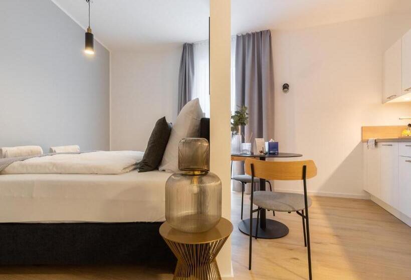 발코니가 있는 스위트, Limehome Gutersloh Eickhoffstraße