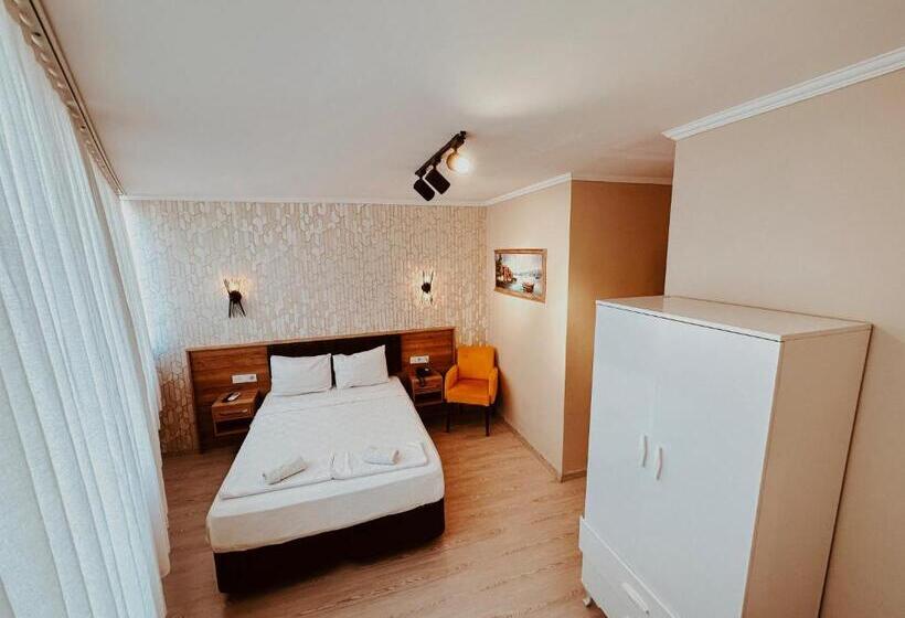 غرفة قياسية, Punta Vista