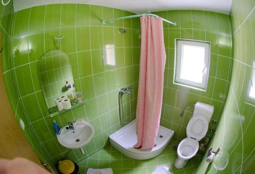 اتاق استاندارد سه تخته با بالکن, Vila Sunce Village Resort Konjic