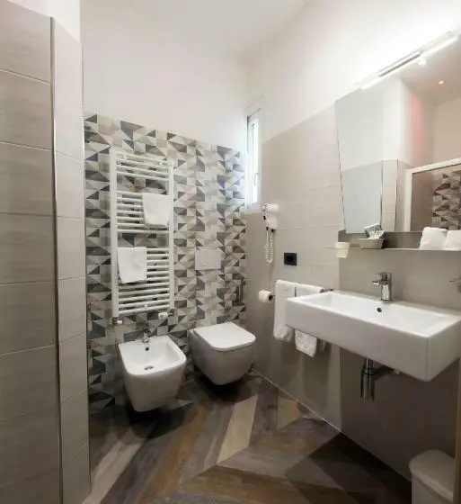 Economy Room