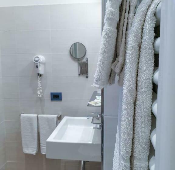 Ekonomik Oda, Color Hotel Rimini