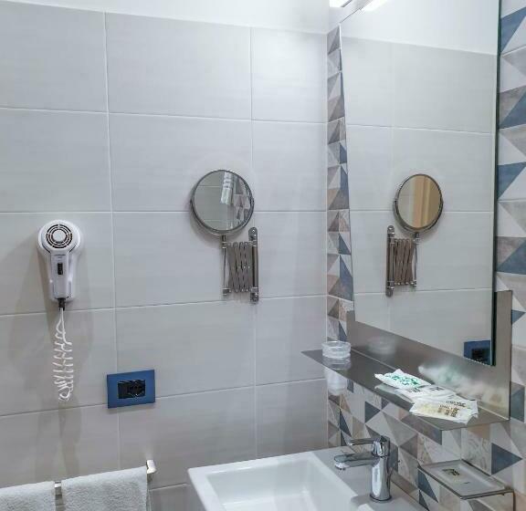 Ekonomik Oda, Color Hotel Rimini