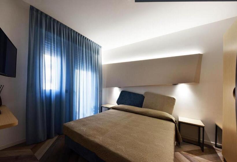 Superior Oda, Color Hotel Rimini