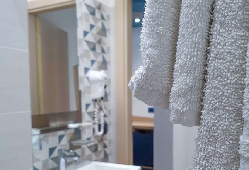 Ekonomik Oda, Color Hotel Rimini