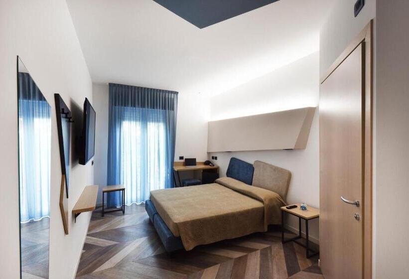 Superior Oda, Color Hotel Rimini