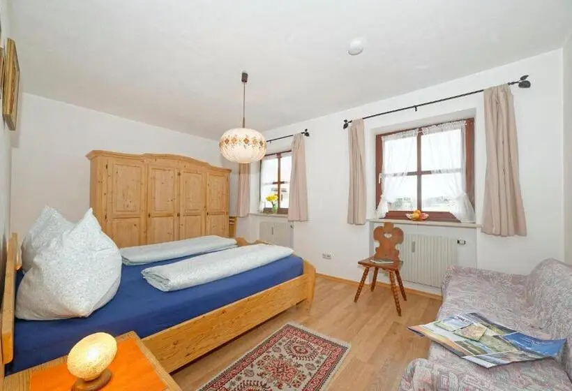 庭の見える1ベッドルームアパートメント, Gästehaus Koyerbauer Boardinghouse
