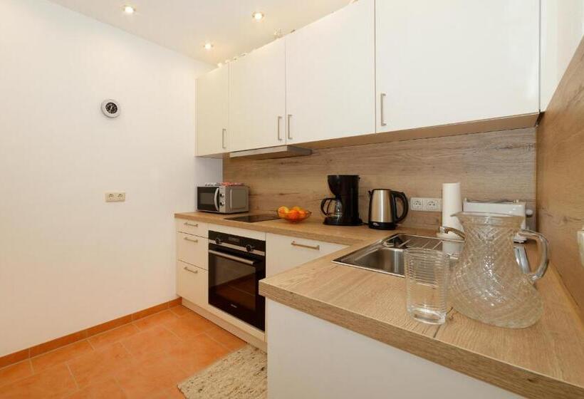 バルコニー付きスタンダードステューディオ, Gästehaus Koyerbauer Boardinghouse