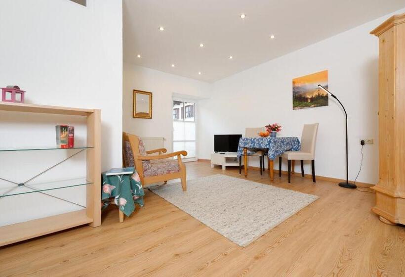 バルコニー付きスタンダードステューディオ, Gästehaus Koyerbauer Boardinghouse