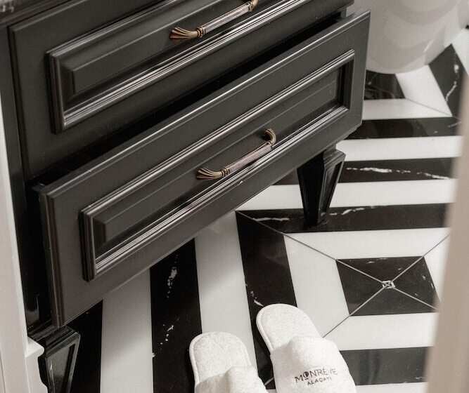 غرفة قياسية, Monreve Alaçatı