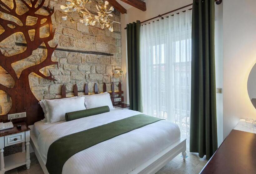 غرفة قياسية, Monreve Alaçatı