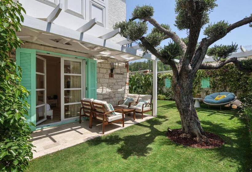 غرفة قياسية سرير كينج, Monreve Alaçatı