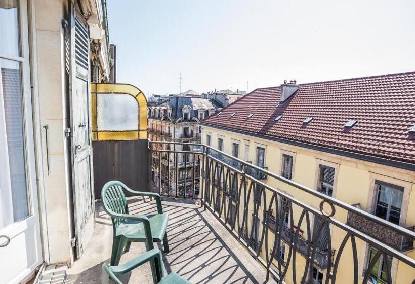 Superior-studio, Hôtel Résidence Cité Verdaine