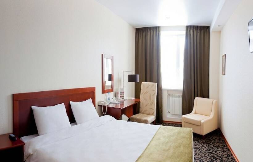 اتاق اکونومی یک تخته, Benefit Plaza Congress