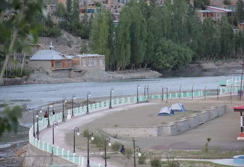 デラックスルーム, D Zojila   Kargil