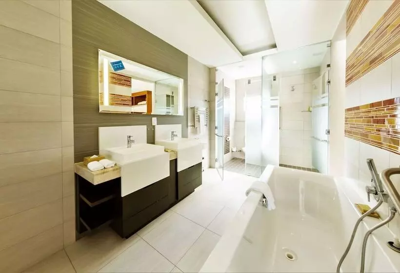 Deluxe-huone, Doubletree By Hilton Cape Town Upper Eastside