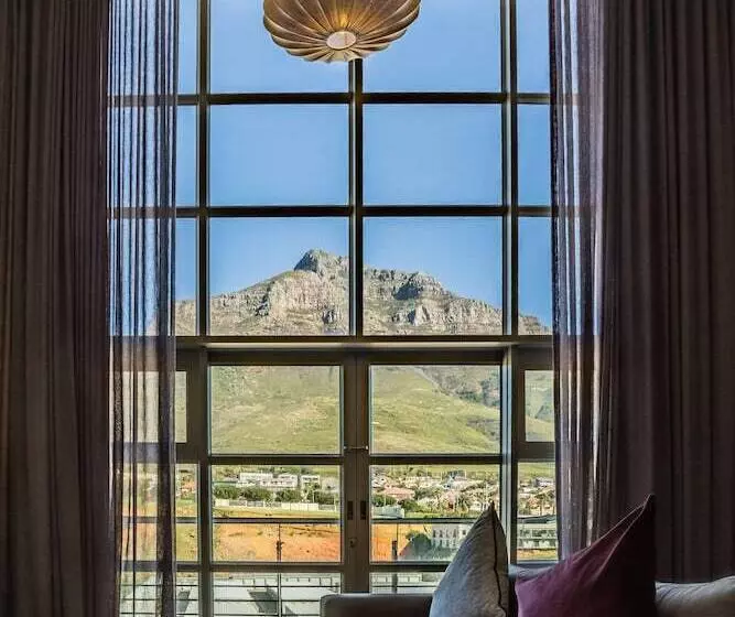 Deluxe-huone, Doubletree By Hilton Cape Town Upper Eastside