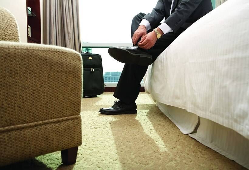 غرفه قياسيه سريرين مزدوجين, Doubletree By Hilton Pittsburgh Airport