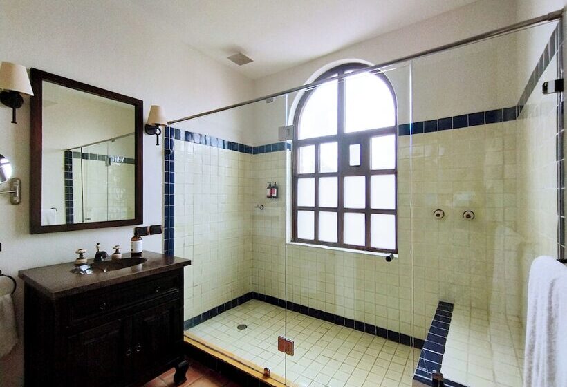 חדר קלאסי, Guaycura Boutique Hotel, Beach Club & Spa