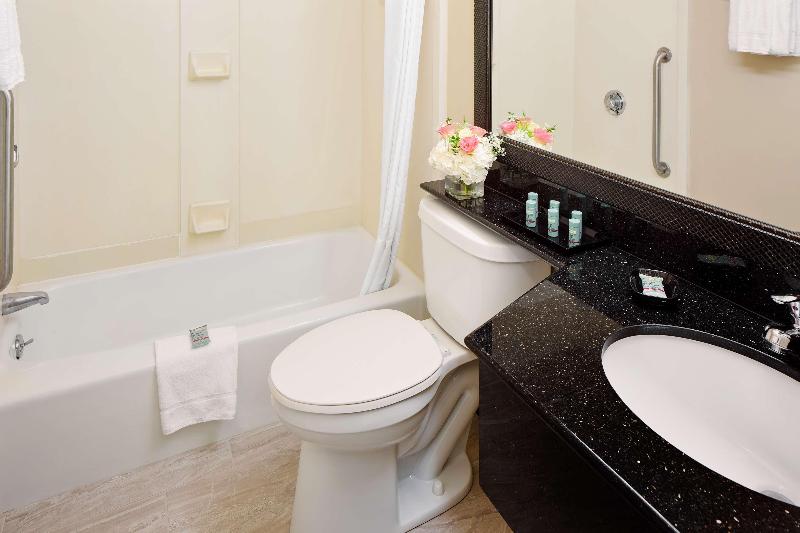 חדר סטנדרט עם מיטת קינג, Hilton Garden Inn Palmdale