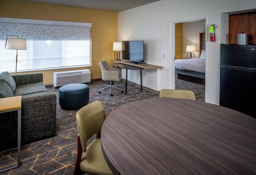 جناح, Holiday Inn Hotel & Suites Beckley, An Ihg