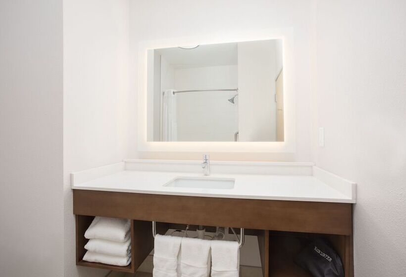 غرفة قياسية, Holiday Inn Express & Suites Amarillo, An Ihg