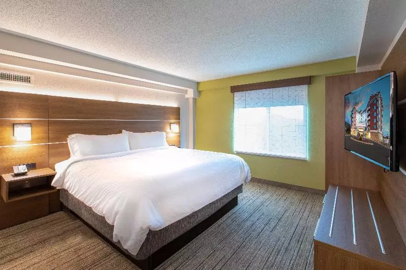 キングサイズベッドのエクゼクティブ, Holiday Inn Express & Suites Asheville Downtown, An Ihg
