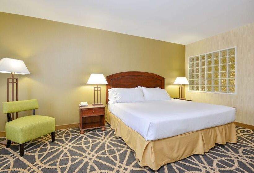 스탠다드 룸 더블 침대, Holiday Inn Express Boone, An Ihg