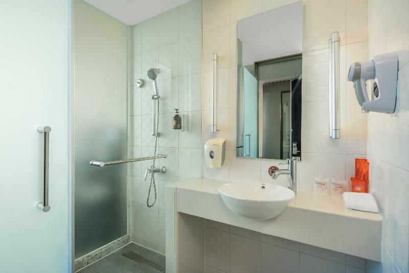 اتاق استاندارد با چشم‌انداز پارک, Holiday Inn Express Taichung Park, An Ihg