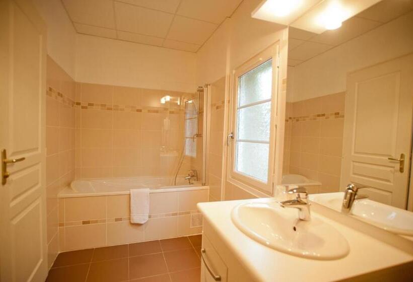 חדר סטנדרט, Logis Hotel Beaudon