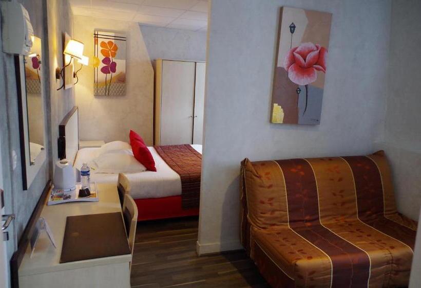 חדר משפחתי, Logis Hotel Beaudon