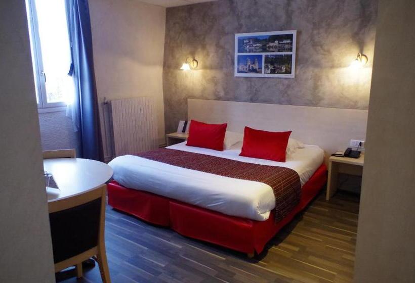 חדר משפחתי, Logis Hotel Beaudon