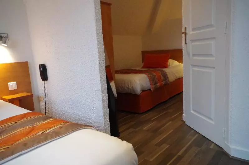 スタンダードトリプルルーム, Logis Hotel Beaudon
