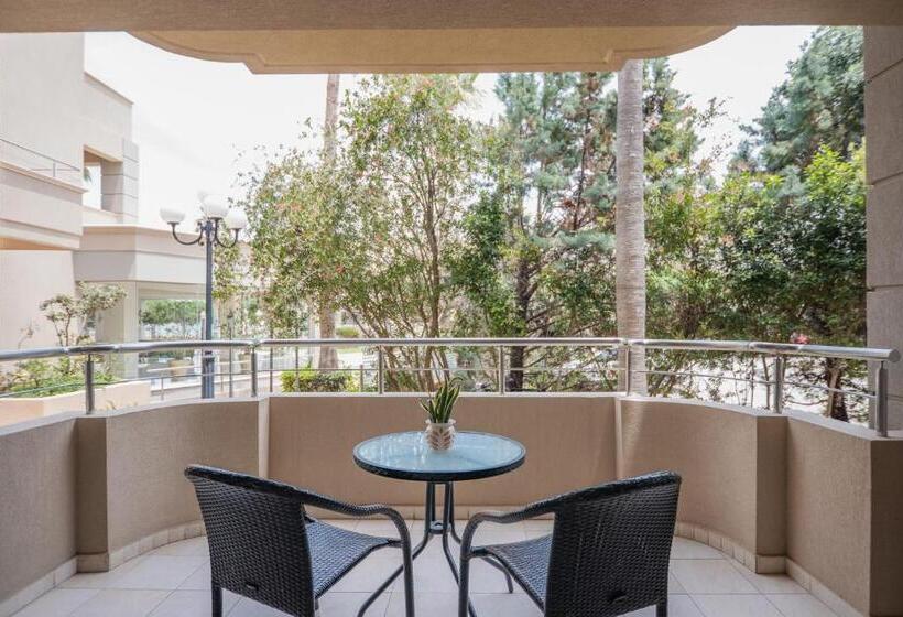 غرفة قياسية مطلّة علي الحديقة, Molos Bay