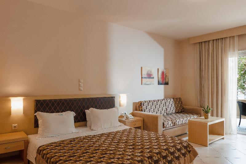 غرفة قياسية مطلّة علي البحر, Molos Bay