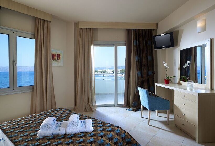 غرفة قياسية مطلّة علي البحر, Molos Bay