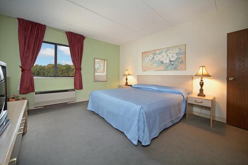 اتاق استاندارد با تخت بزرگ, Pigeon Forge