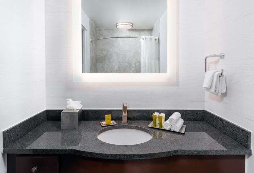 프리미엄 룸, The Pennywell