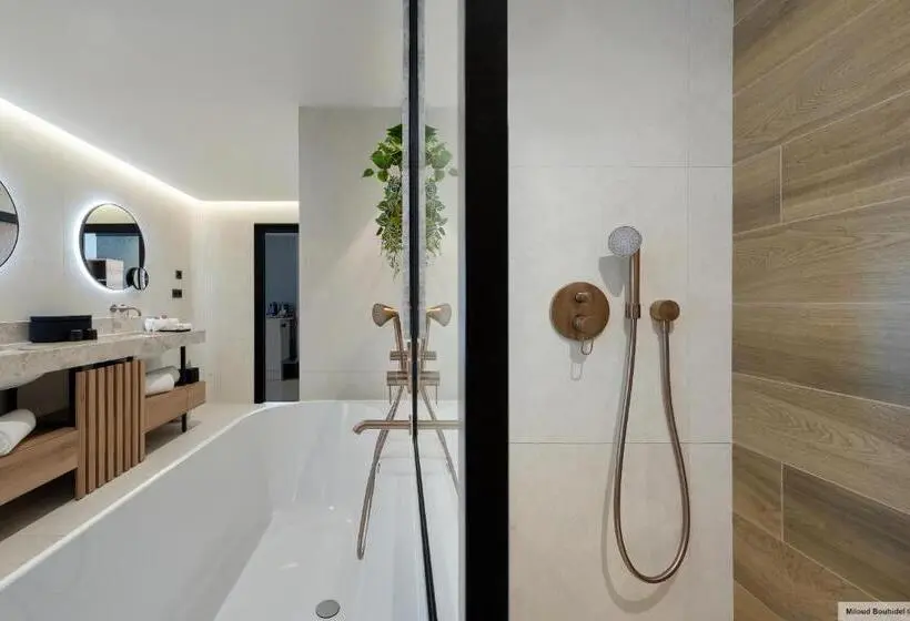 ジュニアスイート, Golden Tulip Lyon Ouest Techlid Hotel & Spa