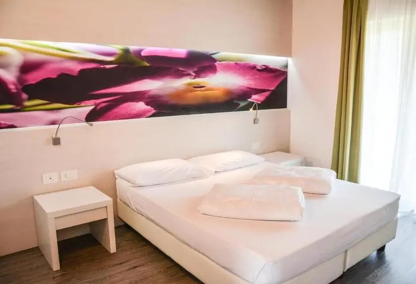 スタンダードルーム, Maso Agritur Santa Lucia