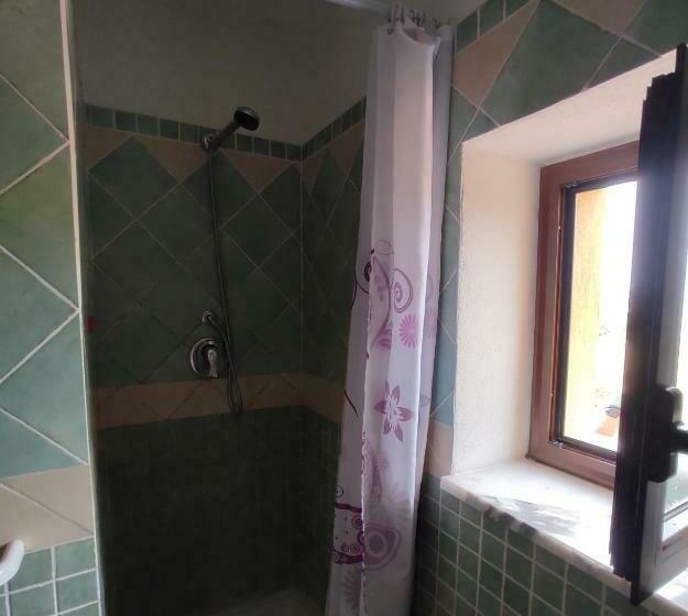 חדר סטנדרט לארבעה, Agriturismo Gragonti