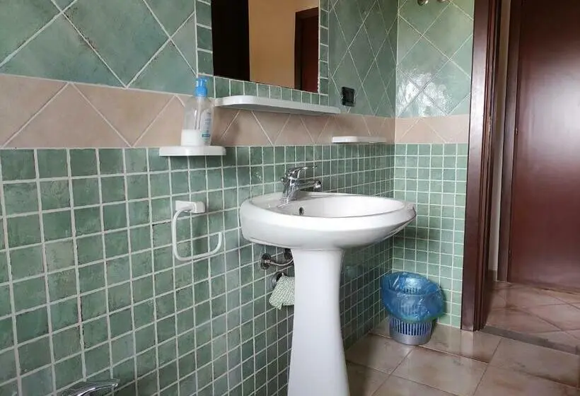 スタンダード４人部屋, Agriturismo Gragonti