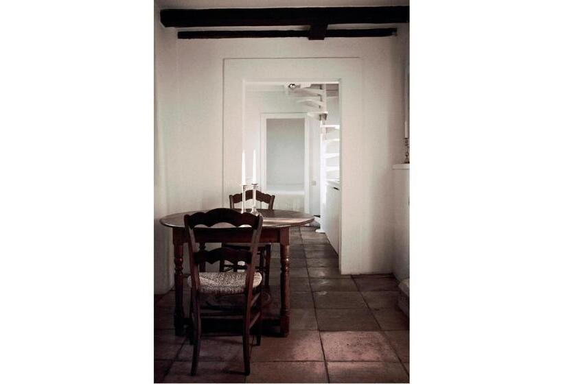 1 Bedroom Apartment Lake View, Albergo Diffuso Crispolti