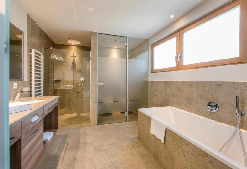 جناح, Alpiana   Green Luxury Dolce Vita