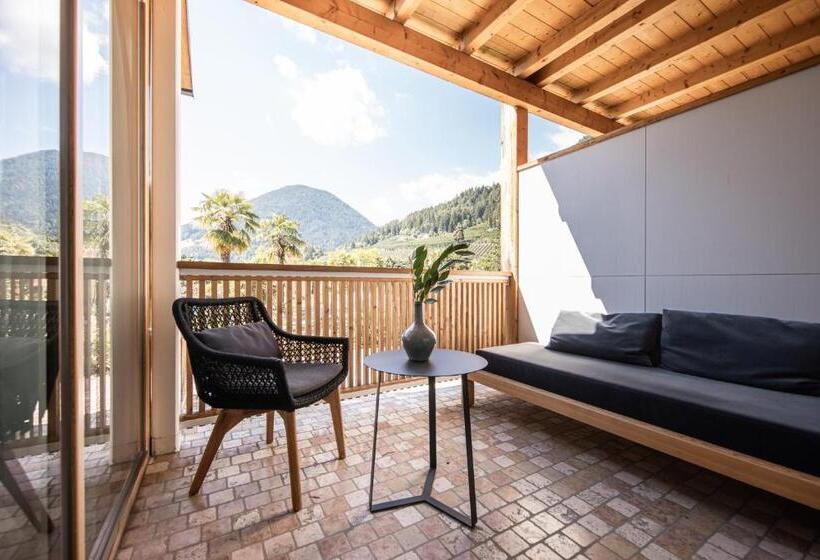 جناح جونيور, Alpiana   Green Luxury Dolce Vita