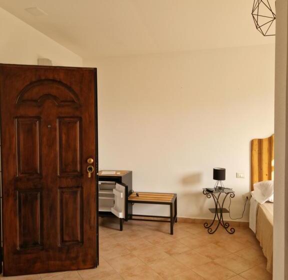 اتاق استاندارد, Tenute Delogu Wine Resort