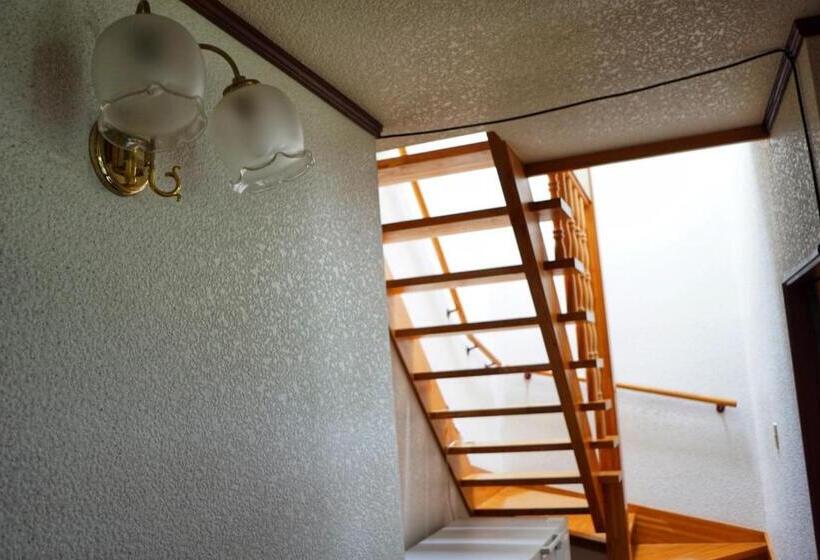 1间卧室的房子, Blueberryhouse音威子府村