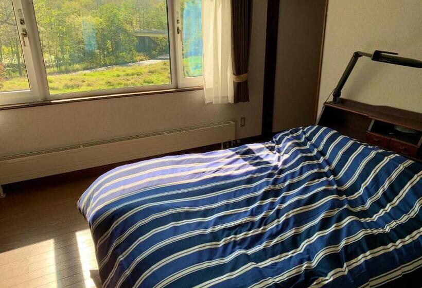 Casa 1 Dormitori, Blueberryhouse音威子府村